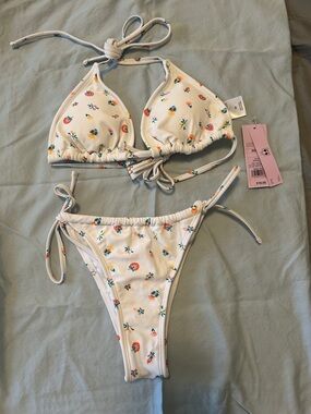 Wild fable White Floral Triangle Bikini Top and Tie-Side Bottoms